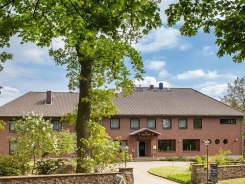 Hotel Restaurant Zur Linde, Rezervasyon Otel Altenmedingen Luneburg Heath