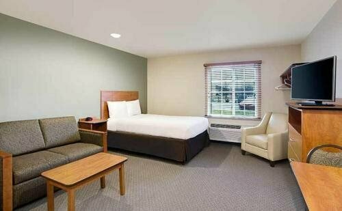 WoodSpring Suites Fredericksburg, Забронировать Отель Фредериксберг Виргиния, рядом с Central Park Fun Land