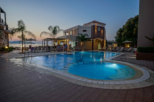 Golden Bay, Забронировать Апарт-отель Отели Агии-Апостоли с завтраком, Завтраки