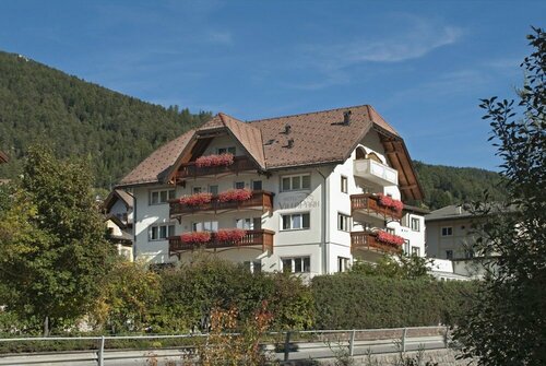 Hotel Garni Villa Park, Забронировать Отель Отели Валь-Гардена с завтраком, Завтраки