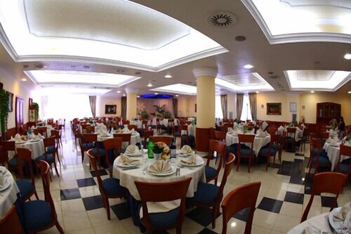 Hotel Castelmonardo, Rezervasyon Otel Filadelfia Kalabriya