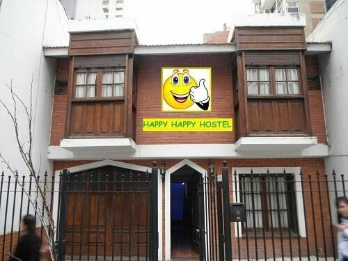 Happy Happy hostel, Забронировать Хостел Отели Кордовы с парковкой, рядом с Река Ла-Каньяда, Парковка