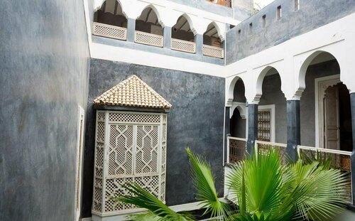 Riad Menzeh & Spa, Забронировать Отель Марракеш Марракеш-Тенсифт-Эль-Хауз, рядом с Музей марокканского искусства