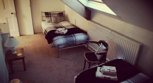Lindores B&B, Varaa Bed and Breakfast Hotellit Merseyside aamiaisella, Aamiainen
