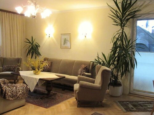 Appartement-Heuberg, Book Hotel Koppl Fuschlsee