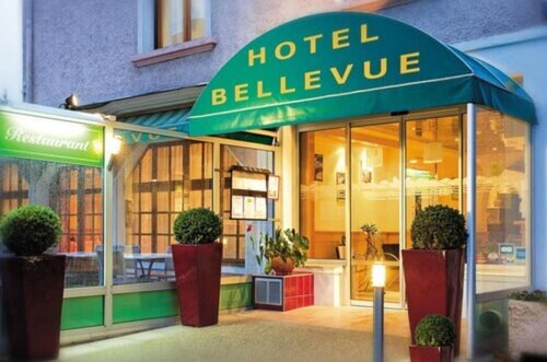 Logis Hôtel Restaurant Bellevue Annecy, Забронировать Отель Отели Анси с парковкой, Парковка