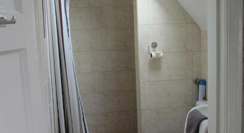 B&B Familie Spaanstra, Забронировать Отель «постель и завтрак» Зандворт Zuid-Kennemerland, рядом с Circus Zandvoort