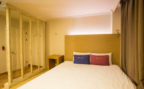 Central Hotel, Rezervați Hotel Changwon Gyeongsangnam-do