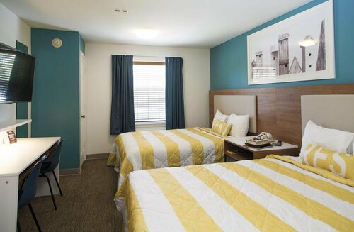 InTown Suites Extended Stay, Buchen Sie Hotel Hotels in Harris mit Parkplatz, Parkplätze