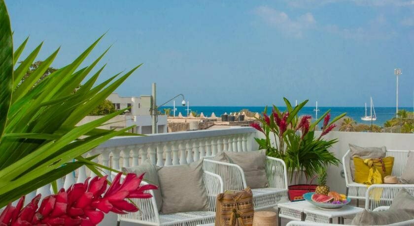 Hotel 1525 By Geh Suites
