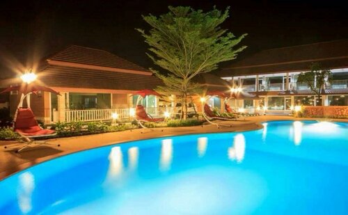 Baan Dara Resort, Rezervovat Lázně / Resort Hotely v Central Thailand s parkováním, Parkování