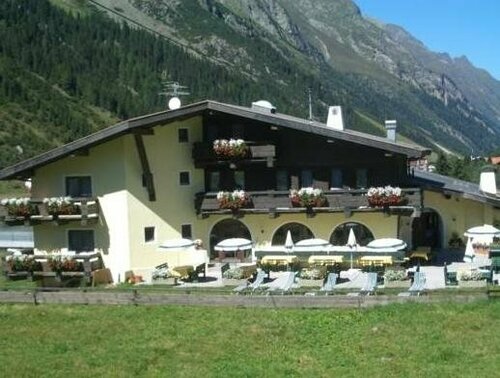 Natur Residenz Anger Alm, Забронировать Отель Отели Тироля с парковкой, Парковка