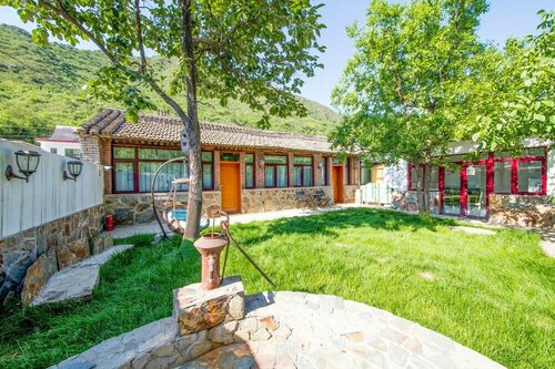 Yiyun Rural Residence WaterGreatWall 27, Забронировать Отель Пекин район Пекина, рядом с Beijing Shengmi E'er Catholic Church