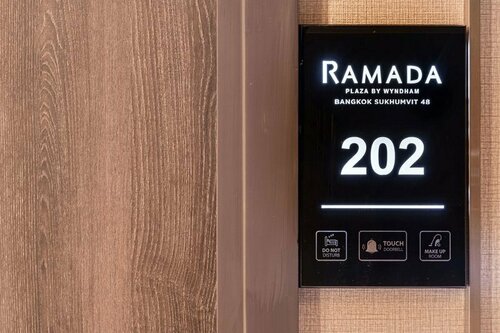 Ramada Plaza by Wyndham Bangkok Sukhumvit 48, Rezervovat Hotel Hotely v Central Thailand se snídaní, Snídaně