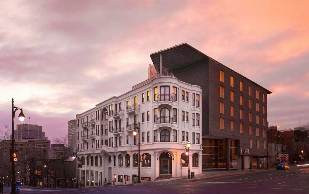 Hotel 10