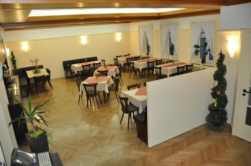 Hotel Lamm, Забронировать Отель Неккарзульм 