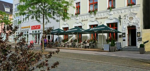 Hotel  Restaurant Germania, Reserva ahora Hotel Hoteles en Brandenburgo con aparcamiento, Aparcamiento