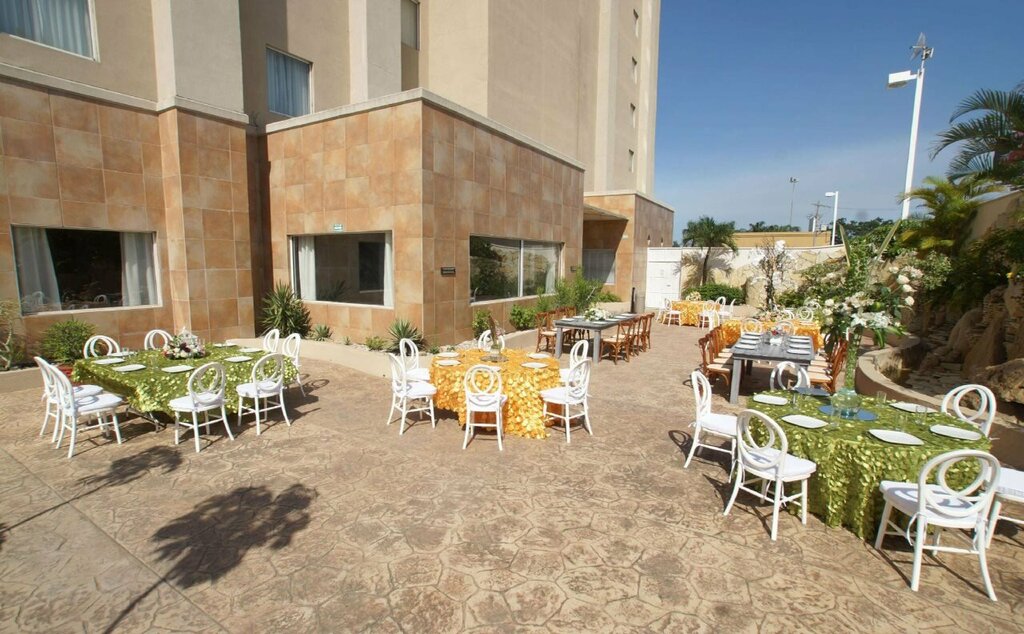 Hampton Inn by Hilton Tampico Zona Dorada