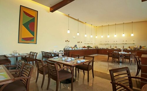 Fiesta Inn Ecatepec, Забронировать Отель Экатепек-де-Морелос Мексико