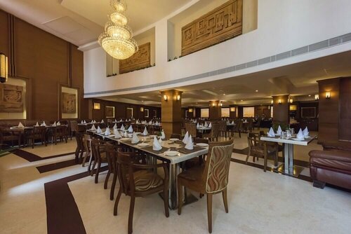 Hotel East Park, Забронировать Отель Отели штата Махараштры 4 звезды, 4*