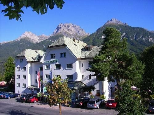 Typically Swiss Hotel Altana, Забронировать Отель Скуоль Граубюнден