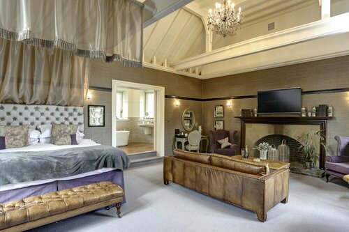 Falcon Manor Hotel, Book Hotel Hoteller i Yorkshire Moors med parkering, Parkering