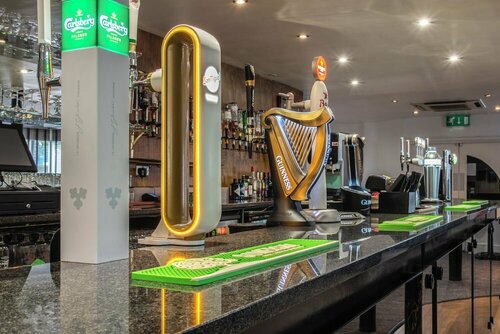 Plough Hotel, Varaa Hotelli Northampton Northamptonshire