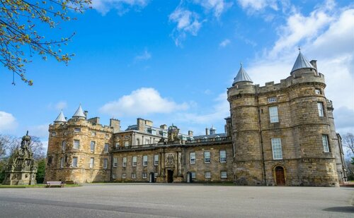 Canadale Guest House, Забронировать Гостевой дом Отели Эдинбурга с парковкой, рядом с Edinburgh Printmakers’ Workshop &amp; Gallery, Парковка