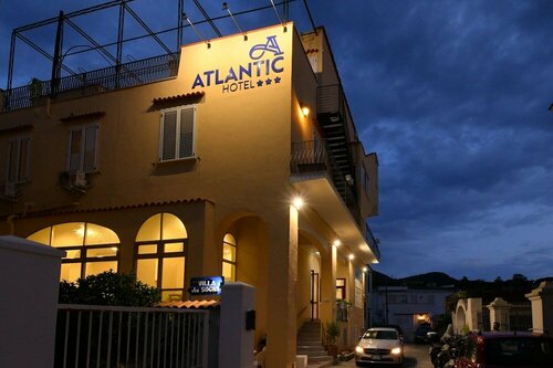 Albergo Atlantic, Забронировать Отель Отели острова Искья с питанием, Пансион