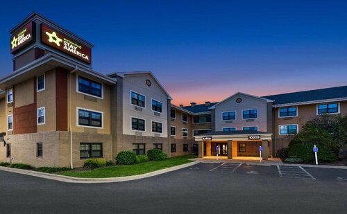 Extended Stay America Suites - Cleveland - Brooklyn, Забронировать Отель Бруклин штат Огайо