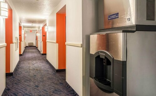 Motel 6-Lincoln City, OR, Забронировать Мотель Линкольн-Сити Орегонское побережье
