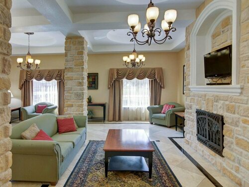 Benbrook Inn & Suites, Забронировать Мини-отель Бенбрук Dallas - Fort Worth Metropolitan Area