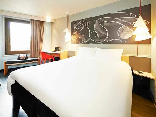 ibis Strasbourg Centre Historique, Забронировать Отель Отели Страсбурга с парковкой, Парковка