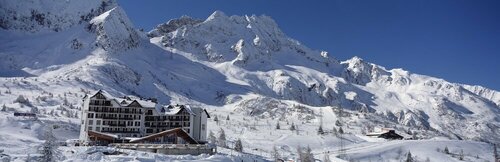 Hotel Piandineve, Забронировать Отель Отели Понте-ди-Леньо с парковкой, Парковка