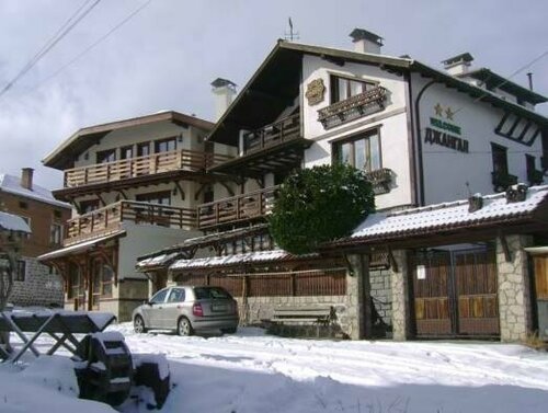 Family Hotel Djangal, Book Hotel Bansko 