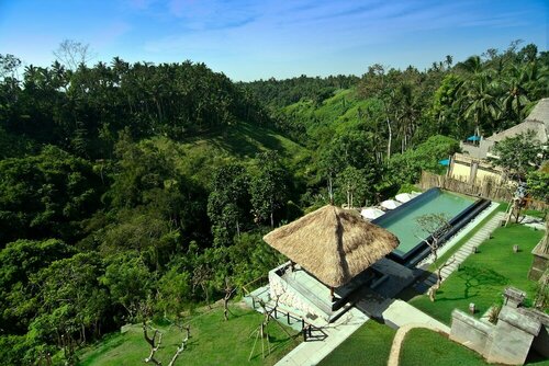 Kamandalu Ubud Resort, Rezerwuj Ośrodek wypoczynkowy Hotele w Bali z Parkingiem, Parking