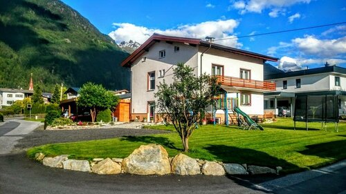 Haus Attos, Забронировать Отель Отели Умхаузен с парковкой, Парковка