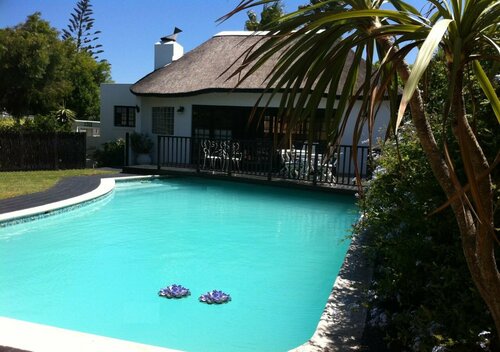Birkenhead Manor, Buchen Sie Hotel Bloubergstrand Tafelbucht