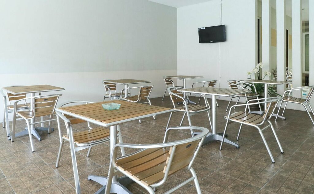 H. O. M. E Guesthouse