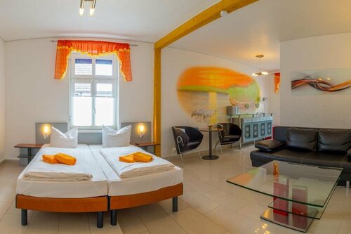 Hotel Am Müritzhafen garni, Забронировать Отель Варен Мюриц