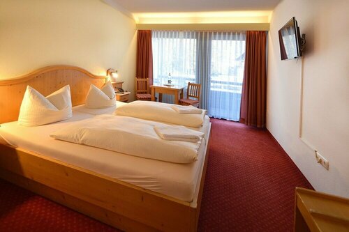 Gasthof Hotel zur Post, Varaa Hotelli Kiefersfelden Chiemgau