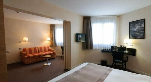 Hôtel-Restaurant de l'Embarcadère, Rezervasyon Otel Nantua 