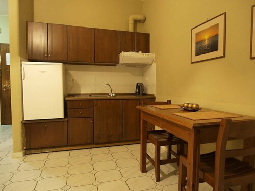 Kleopatra Traditional Hotel Apartments, Забронировать Апартаменты/квартира Отели периферийной единицы Мессения с завтраком, Завтраки