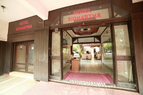 Hotel Sidhartha Walking Distance From TajMahal, Забронировать Отель Ракабгандж Агра