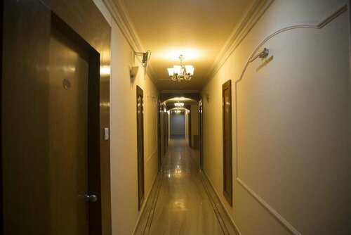 Hotel Sahiwa, Забронировать Отель Отели Дхармсала с парковкой, Парковка