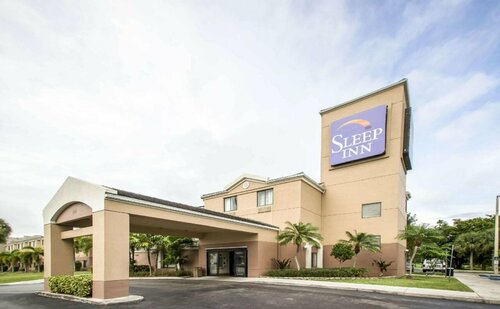 Sleep Inn Miami Airport, Buchen Sie Hotel Miami Springs 