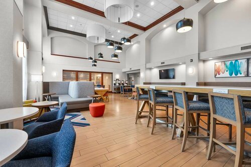 Hampton Inn & Suites St. Louis/South I-55, Book Hotel Cahokia Illinois