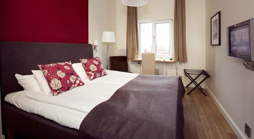 Home Hotel Norre Park, Забронировать Отель Norr Хальмстад