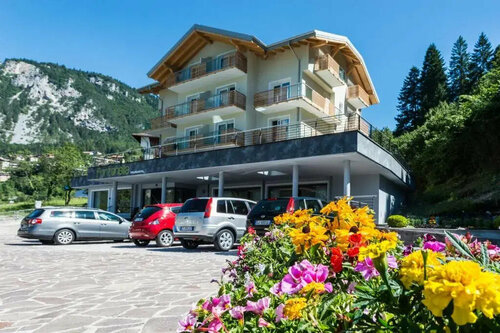 Hotel Fontanella, Забронировать Отель Мольвено Паганелла
