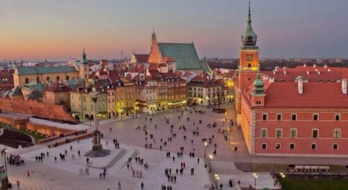 Warsaw Downtown Hostel, Забронировать Хостел Отели Варшавы с завтраком, рядом с Улица Новый Свят, Завтраки